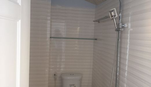 Nhà 2 Lầu Mới Đẹp - 5X17m - Mặt tiền Hẻm xe hơi 30 Lâm Văn Bền - 6,09 Tỷ Thương lượng