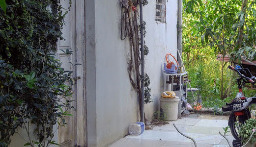 Bán Đất Kẹt Trong Khu Dân Cư - Dt 43M2 - Xây Được 2 Tầng