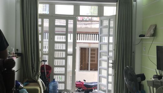 Bán Nhanh Nhà Hẻm 903 Trần Xuân Soạn, Diện Tích 4.1X8M, 1 Trệt, 2 Lầu, Sân Thượng, 2 Phòng Ngủ. Giá 2.75 Tỷ .