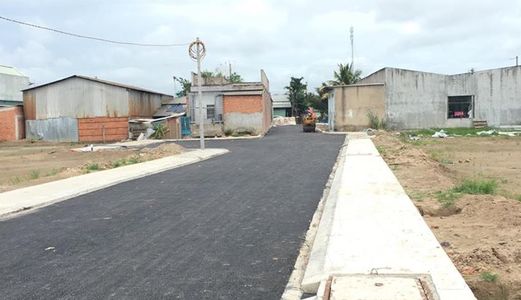 Rớt Cọc Nhượng Lại 2 Lô Liền Kề Bên Kcn Tân Đức, Đã Có Sổ Hồng, Bao Sang Tên Công Chứng.