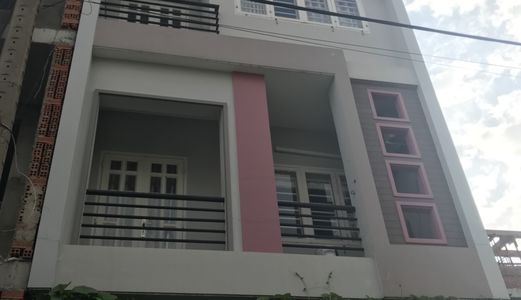 Cho Thuê Nhà Nguyên Căn Khu Tân Thuận Tây . Dt 5X14M. 1Tr,2L,st .full Nt . 25 Tr / Tháng .