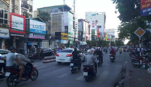 Chủ Nhà Cho Thuê Gấp Nhà Mặt Phố Đường Trần Nguyên Hãn. Diện Tích: 90M2, 4 Tầng