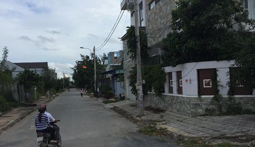 Chính Chủ Bán Gấp Lô Đất Đường 12M Nguyễn Văn Tạo Lt Nb 5Mx21M Giá 24Tr Tl Lh 0903.084.562