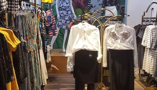 Cho Thuê Nhà Mặt Phố Bà Triệu 37M2 - Mặt Tiền 3.5M Giá 27 Triệu/ 1 Tháng. Lh: 01258.04.5555