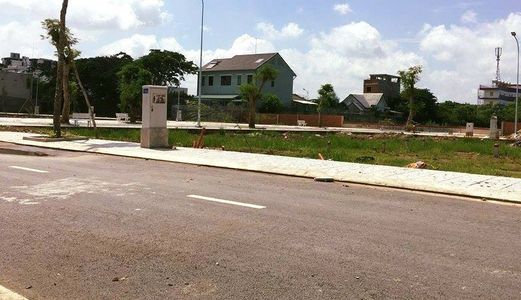 Bán 80M2 Đất Shr Ngay Kdc Bình Chánh Giáp Bình Tân Chỉ 550 Triệu  Lh 0902797509