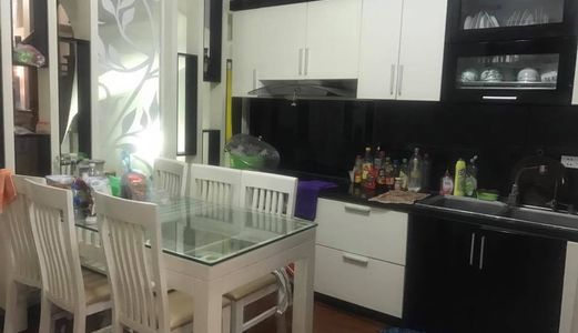 Cần Bán Gấp Nhà Cầu Giấy 37M2, 5 Tầng, Lô Góc Chỉ 3.2 Tỷ.