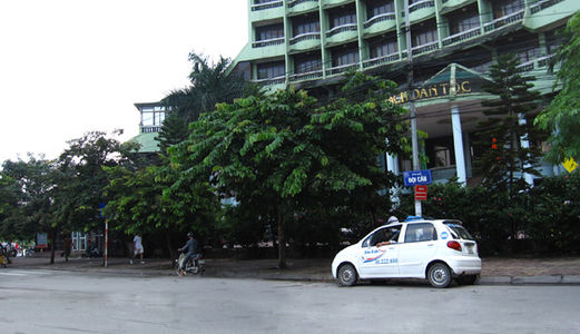 Bán Nhà Mặt Phố Đội Cấn, Ba Đình Diện Tích Lớn, Vị Trí Đẹp, Kinh Doanh Sầm Uất