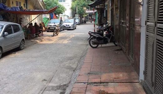 Bán Gấp Siêu Phẩm Nhà Tân Mai, Kinh Doanh Sầm Uất, Ô Tô Tránh, Vỉa Hè Chỉ 2.1 Tỷ.