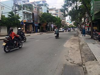 Bán Gấp Khách Sạn Đào Duy Anh, Quận Phú Nhuận, Dt: 12X20M, Giá 42 Tỷ