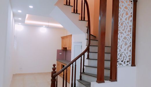 Bán Nhà Riêng Ngõ 255 Lĩnh Nam, 4 Tầng, 31.5M2, 2.7 Tỷ, Ngõ Ô Tô