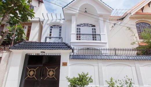 Bán Nhà 1 Trệt 1 Lầu Ngay Mặt Tiền Đường Hoàng Phan Thái Dt 112M2