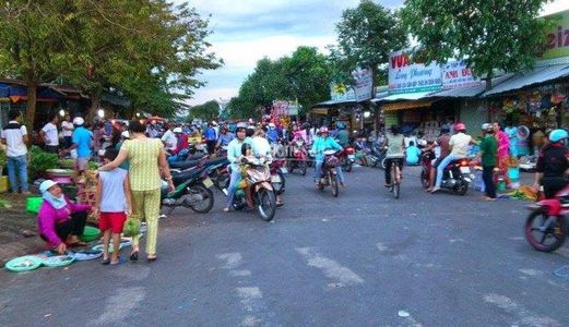 Gia Đình Tôi Cần Bán 150M2 Đất Thổ Cư, Sổ hồng riêng Giá Chỉ 740 Triệu Bao Sang Tên Công Chứng