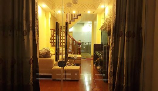 [Gấp] Chỉ Hơn 3 Tỷ, Mặt Phố Lê Trọng Tấn, Dt45*4T, Ô Tô Tránh, Kinh Doanh Sầm Uất.