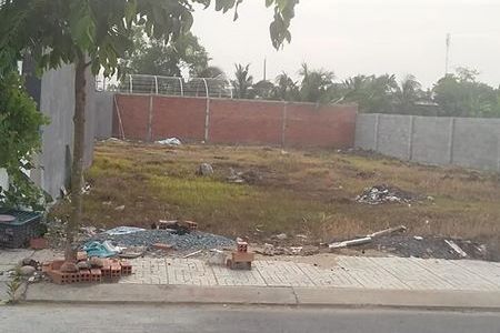 Cần Bán Gấp Lô Đất Thổ Cư Ở Bà Triệu Hóc Môn