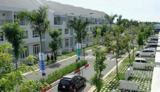 Bán Gấp Nhà 2 Lầu 1 Trệt Sổ Hồng Riêng, Mặt Tiền 90M2, Công Viên