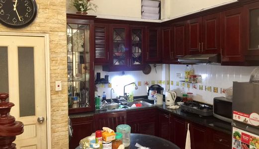 Kinh Doanh Sầm Uất - Hai Mặt Thoáng - Tặng Lại Nội Thất, Lh 0976.425.115 