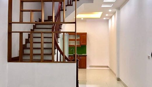 Cho Thuê Nhà Mặt Phố , Dt 70X4Tầng , Giá 25Triệu