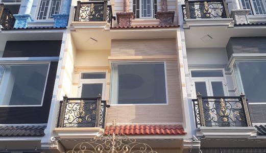 Nhà Quận 8 Mặt Tiền Đường Sổ Hồng Riêng