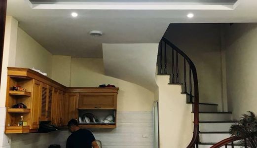 Bán Gấp Nhà 5 Tầng Mới Xây Rất Đẹp Đường Giải Phóng, Giá 2.5 Tỷ.