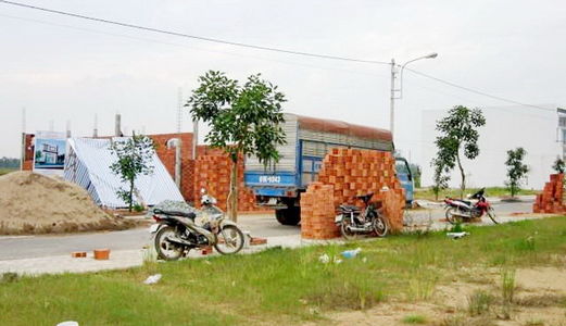 Cần Tiền Chữa Bệnh Cho Bà Bán Gấp Lô Đất 300M2, Thổ Cư Đầy Đủ, Giá 590Tr/sổ, Lh: 0167.9961.909