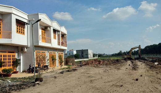 Cần Bán Gấp Lô Đất Ngay Cổng Kcn Vĩnh Lộc, Bình Tân Giá 25 Triệu/m2