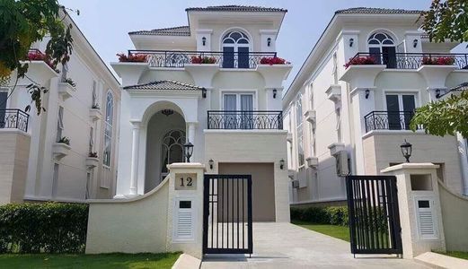 Biệt Thự Villa 232M2 Gần Chợ Bình Chánh Sổ Riêng Mặt Tiền 16M