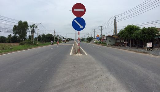 Đất Mặt Tiền-Kinh Doanh Liền