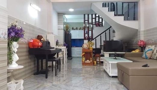 Bán Nhanh Nhà Mặt Tiền Hxh 730 Huỳnh Tấn Phát, Diện Tích 4.1X11M, 1 Trệt, 2 Lầu, Sân Thượng, Nội Thất Như Hình, Giá 5.1 Tỷ 