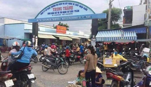 Nhà Mặt Tiền Kcn Cầu Tràm  Sau Chợ Bình Chánh