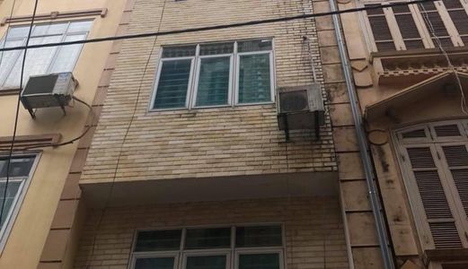 Bán Nhà Phố Ngọc Hồi, 6 Tầng, Vỉa Hè 3M, Đường 7M, Ô Tô Đua, Kinh Doanh, Giá 3,2 Tỷ.