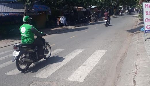 Siêu Hot!!! Cần Tiền Đầu Tư Bán Gấp Nhà 4 Tầng Mặt Tiền Đường Cống Lỡ, Giá Chỉ 13.5 Tỷ, Lh: 0932.094.447