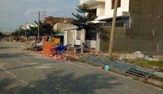 Bán Lô Đất, Mặt Tiền Trần Văn Giàu, Gần Chợ, Trường Học, Trung Tâm Thương Mại, Sổ Hồng Riêng.Giá 1,2 Tỷ