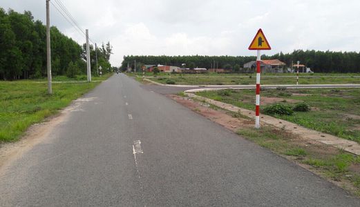 Sở  Hữu Đất Thổ Cư Đối Diện Sân Bay Quốc Tế Chỉ 400Triệu