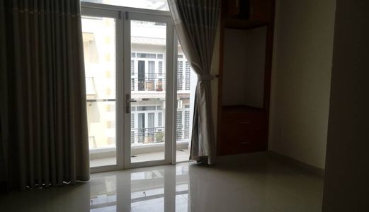 Bán Nhà Mt Đường B6, P15, Gò Vấp Diện Tích 4X15, 1 Trệt 3 Lầu ,6 PN, 4 WC, PK, ST, Bếp, Giá 5.75 Tỷ