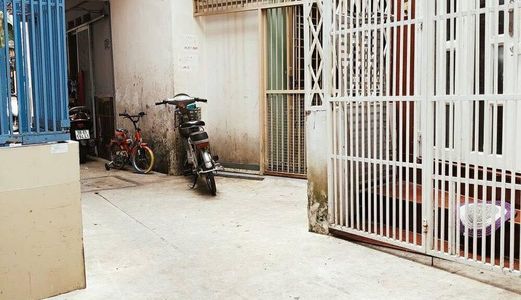  Nhà Đẹp, Hẻm Rộng, 3 Lầu Tại Quận Phú Nhuận Với Giá Cực Rẻ.