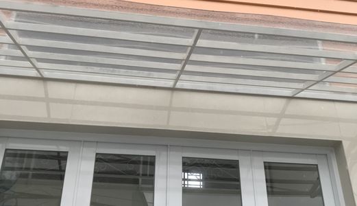 Chuyển Nơi Ở Bán Nhanh Nhà Hẻm 115 Phạm Hữu Lầu . Dt 5X10M. 1Trệt,1 Gác . Giá 2.85 Tỷ .