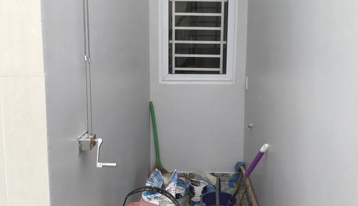 Chuyển Nơi Ở Bán Nhanh Nhà Hẻm 115 Phạm Hữu Lầu . Dt 5X10M. 1Trệt,1 Gác . Giá 2.85 Tỷ .