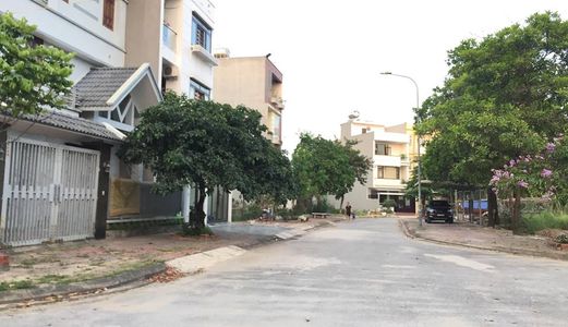 Bán Ô Đất Kđt Cao Xanh Hà Khánh A Lô B17 H: Đông Nam