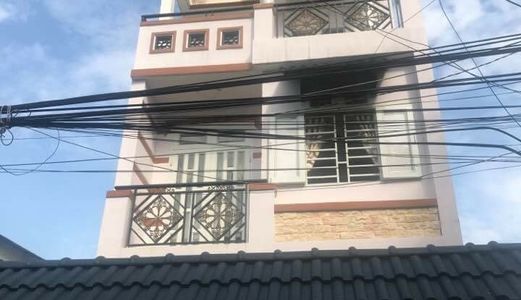 Bán Gấp Nhà 2 Lầu Đường Nguyễn Hữu Trí, Shr.