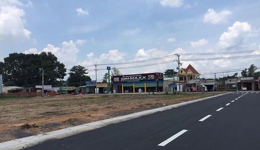 Đất Mặt tiền Đường Tỉnh 826 Gần Ngay Khu Công nghiệp Cầu Tràm - Sổ hồng riêng - Chỉ Với 595 Triệu/nền