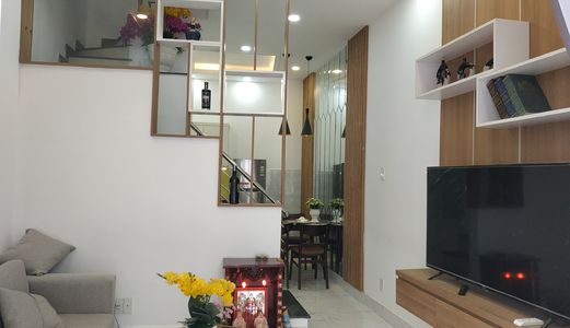 Bán Nhà Phố 1 Trệt 2 Lầu Ngay Tô Ngọc Vân Quận 12, Giá 1,4 Tỷ/1 Căn!