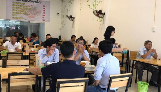 Sang Nhượng Quán Lẩu Ngã 3 Đường Khu Chuyên Ẩm Thực Đường Trâu Quỳ. Xem Ngay.