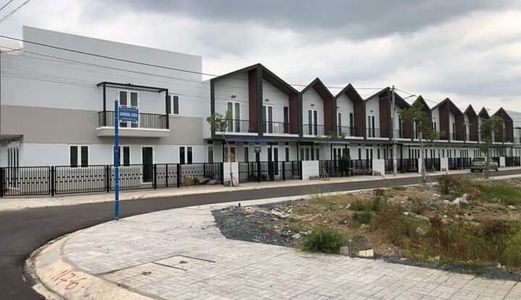 Đất Nền Gần Chợ Bình Chánh - Ngay KCN Thuận Đạo, Diện Tích 100M2, Giá Chỉ 450 Triệu. Liên Hệ 0904.365.703