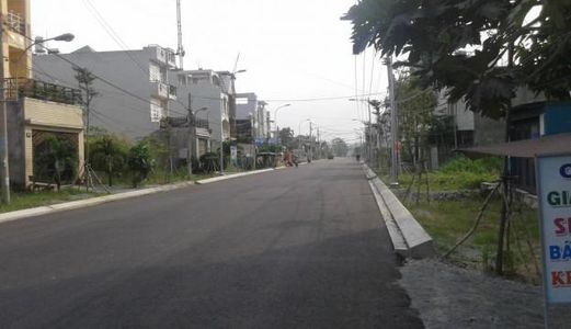 Cần Bán Nền Mặt Tiền Cmt8, Ngay Trung Tâm Tp.bà Rịa, Thổ Cư 100%, Shr Lh Lực Để Xem Đất