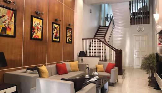 Cực Hiếm - Nhà Phố Huế - Nhà Đẹp Ở Luôn - 70M2. Lh 0976425115