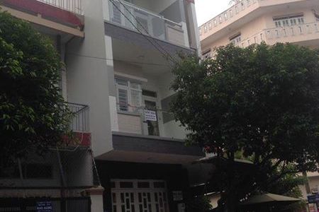 Bán Nhà Mặt Tiền Nội Bộ Đường 31 Tên Lửa . Dt : 4X20M . 3,5 Tấm