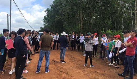 Hoài Linh Là Khách Hàng Đầu Tiên Của Đợt Chiết Khấu Khủng Dự Án Đất Nền Gold Land Phước Bình 2