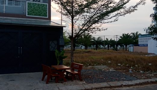 Bán Gấp Mảnh Đất Thổ Cư Khu Tên Lửa Ii. Cách Aeon Bình Tân 10P. Dt:5X21= 1Ty3. Shr.