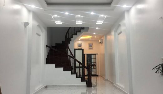 Hot! Siêu Đẹp! Ôtô! Đẳng Cấp An Sinh! Nguyễn Ngọc Vụ 71M2 x 5 Tầng! 6.8 Tỷ.