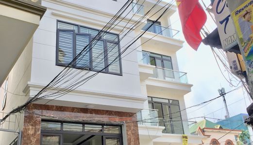 Nhà Xây Mới 4 Tầng Khung Cột, Đẹp, Hiện Đại, 2 Mặt Thoáng Nội Thất Cao Cấp, Nằm Trong Ngõ Rộng 5M